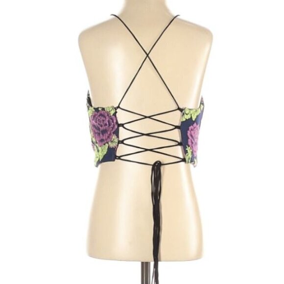 NEW NBD Floral Cross Criss Cross Tie Back Top - Picture 3 of 5